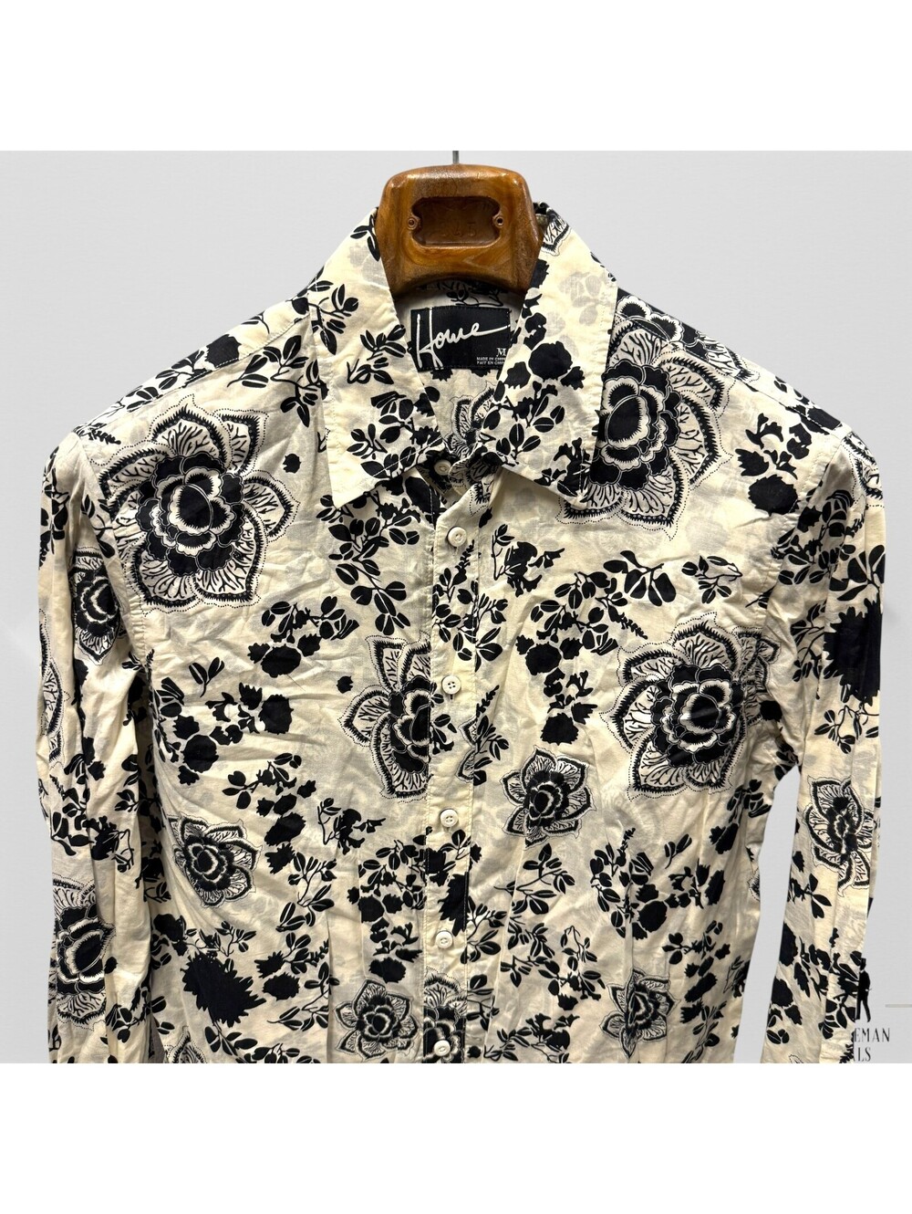 Howe Creative Work Force Men’s Black Floral Print Cotton Button Up 20.5x33 M
